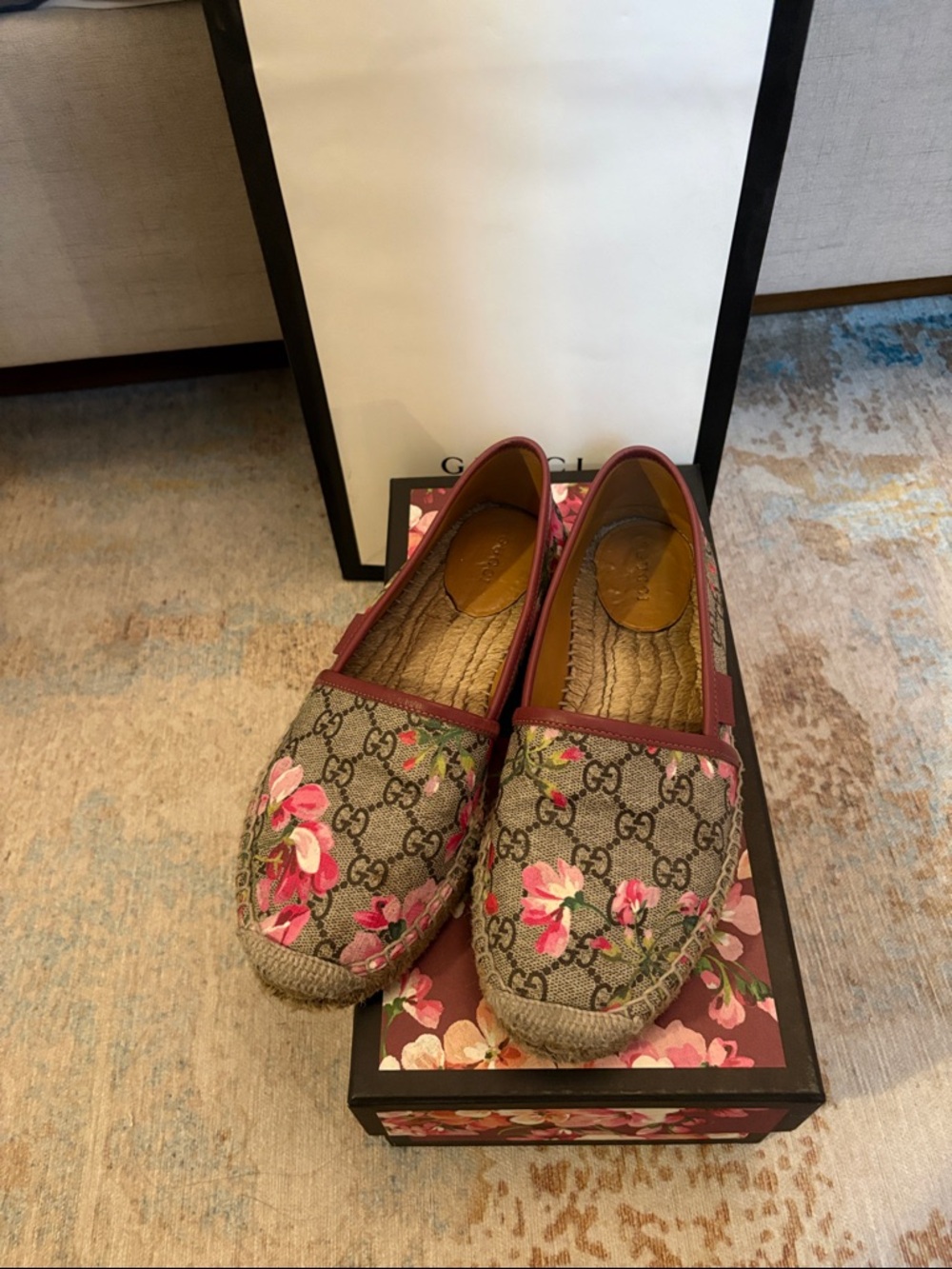 Gucci Beige GG Canvas Espadrilles with Pink Floral Print